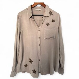 Mystree Boho Button Down shirt with Leopard Print Star Embellishments